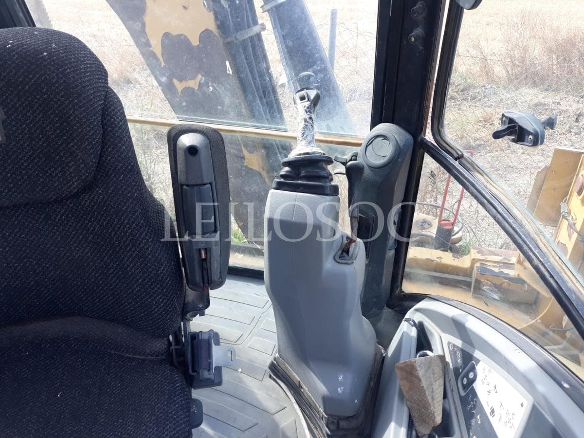 Retro Excavavadora Cat 432 E — imagem 8