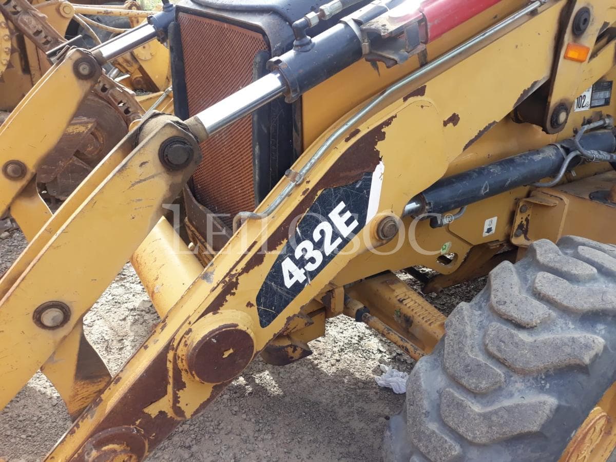 Retro Excavavadora Cat 432 E — imagem 6