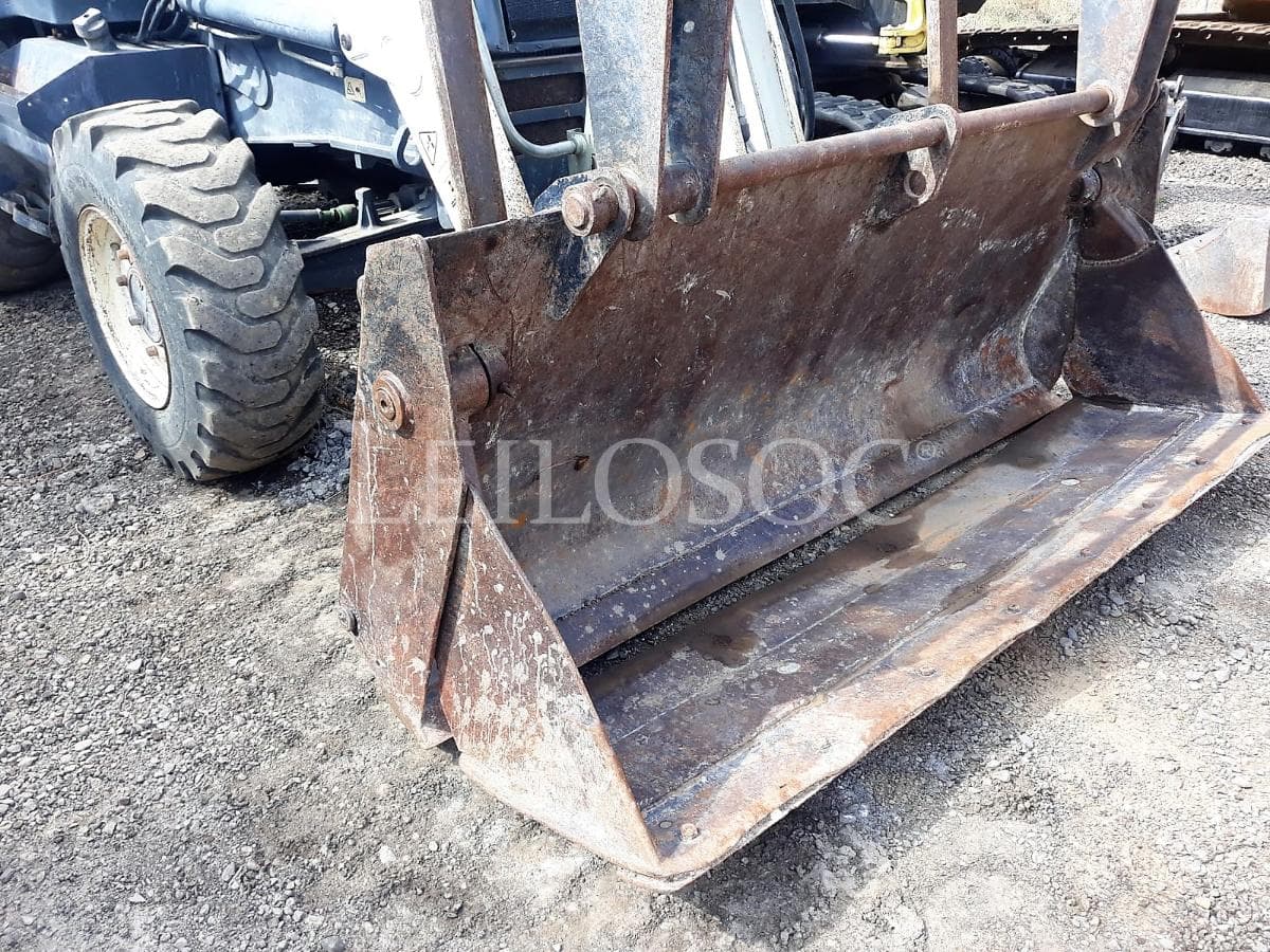 Retro Excavavadora Terex 820 — image 5