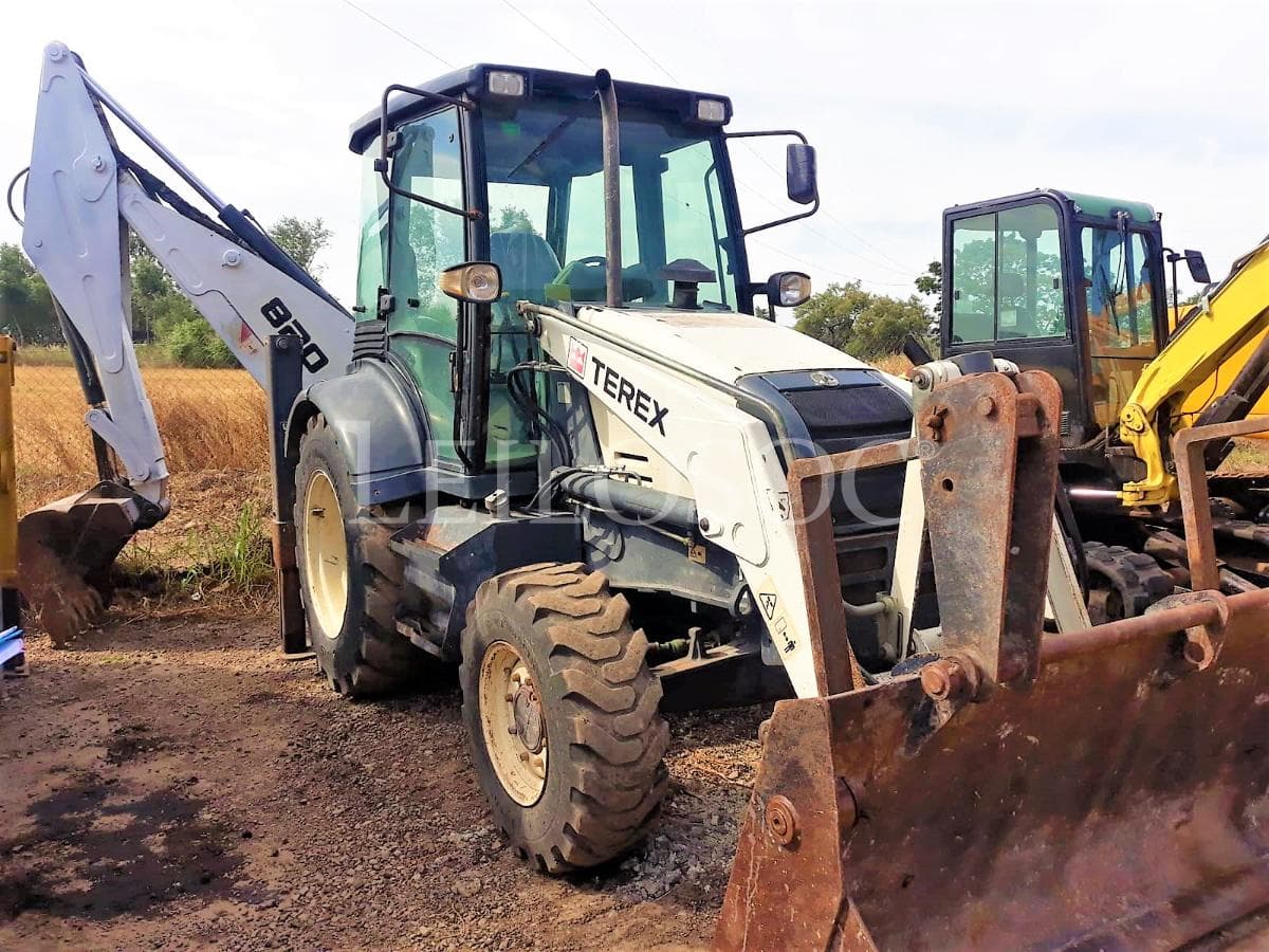 Retro Excavavadora Terex 820 — image 2