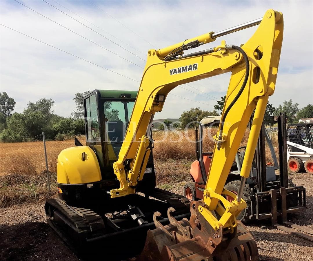 Mini Excavadora Yanmar 5.5 ton — image 2