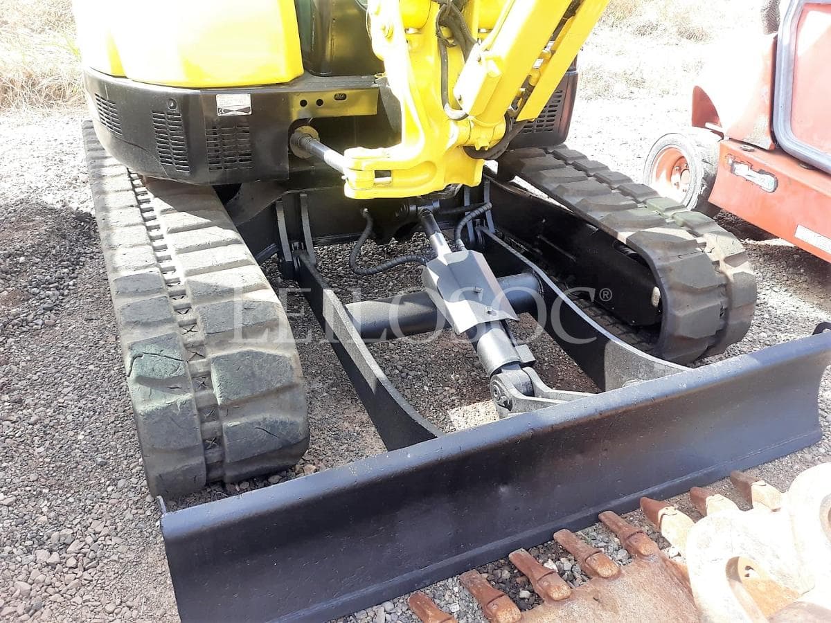 Mini Excavadora Yanmar 5.5 ton — image 5
