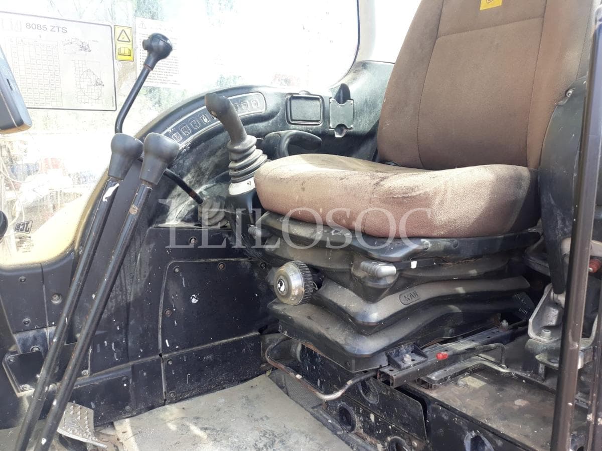 Mini Excavadora JCB 8.5 ton — imagem 8