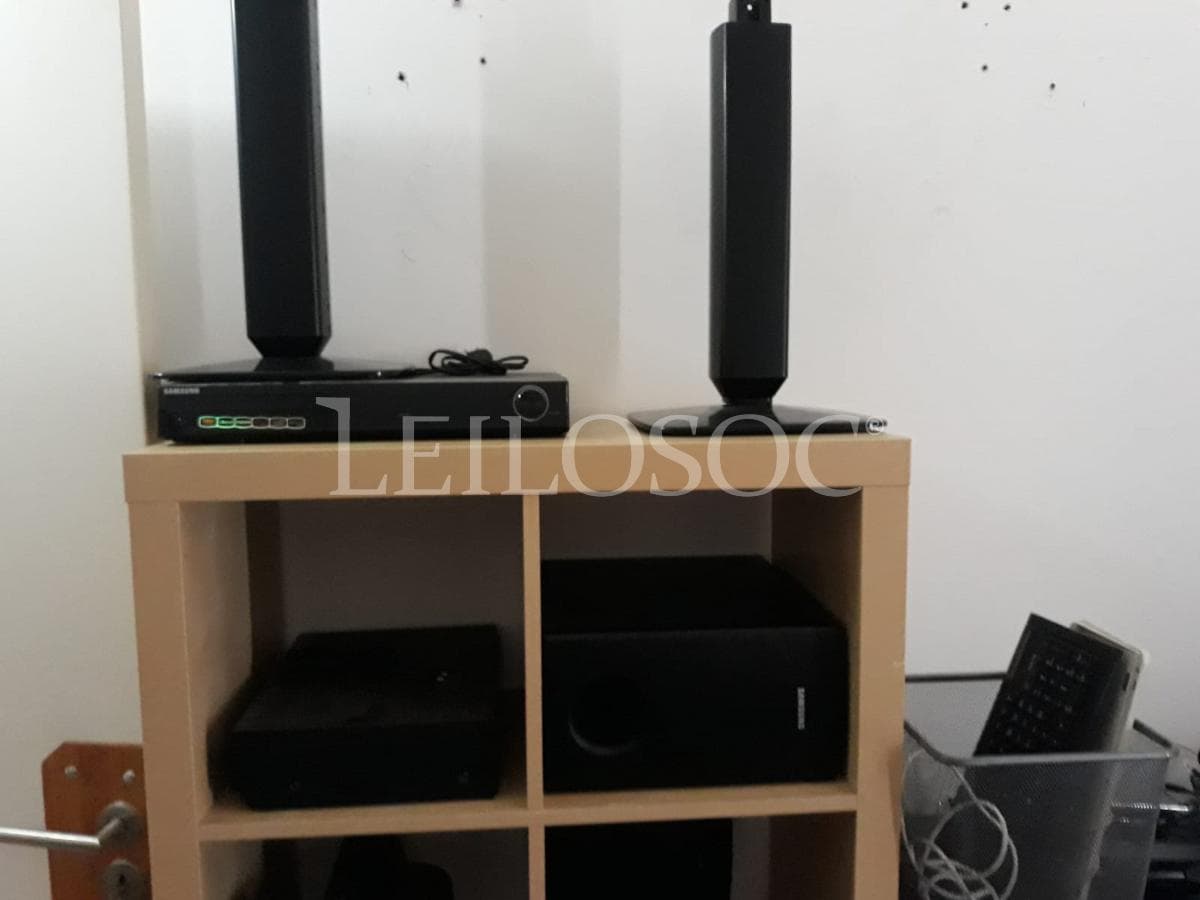 LEILÃO SUSPENSO · Instrumentos Musicais · Material Informático — imagem 7