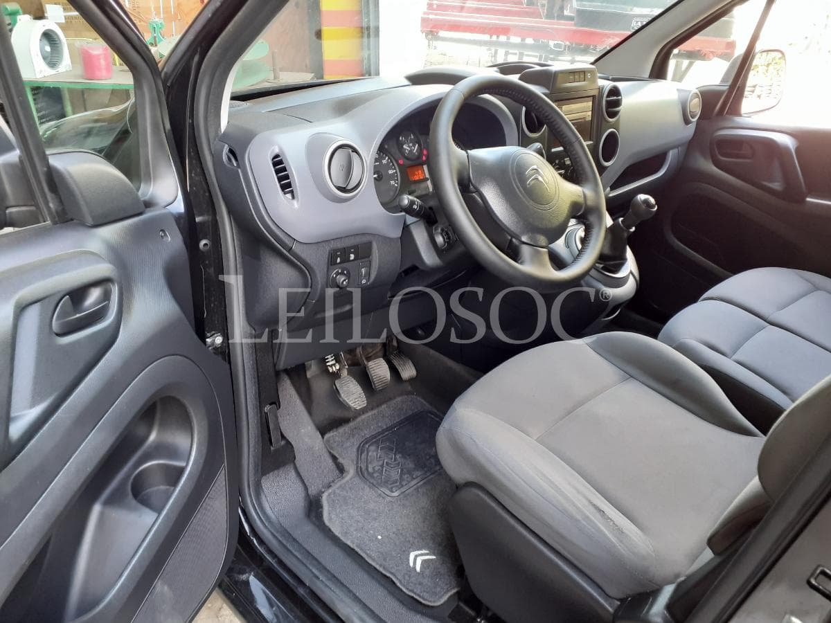 Citroën Berlingo 1.6 HDI · Ano 2016 — image 7