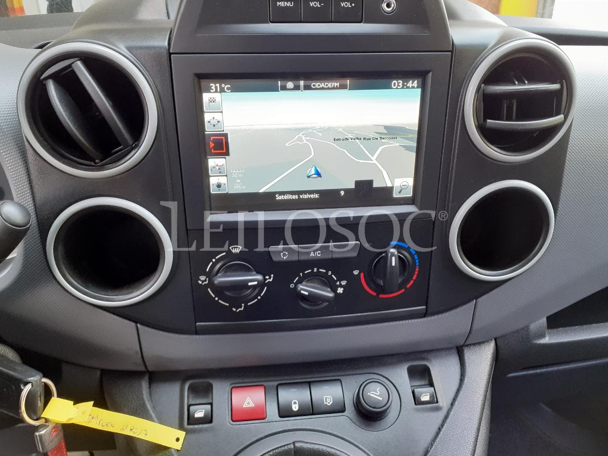 Citroën Berlingo 1.6 HDI · Ano 2016 — image 11