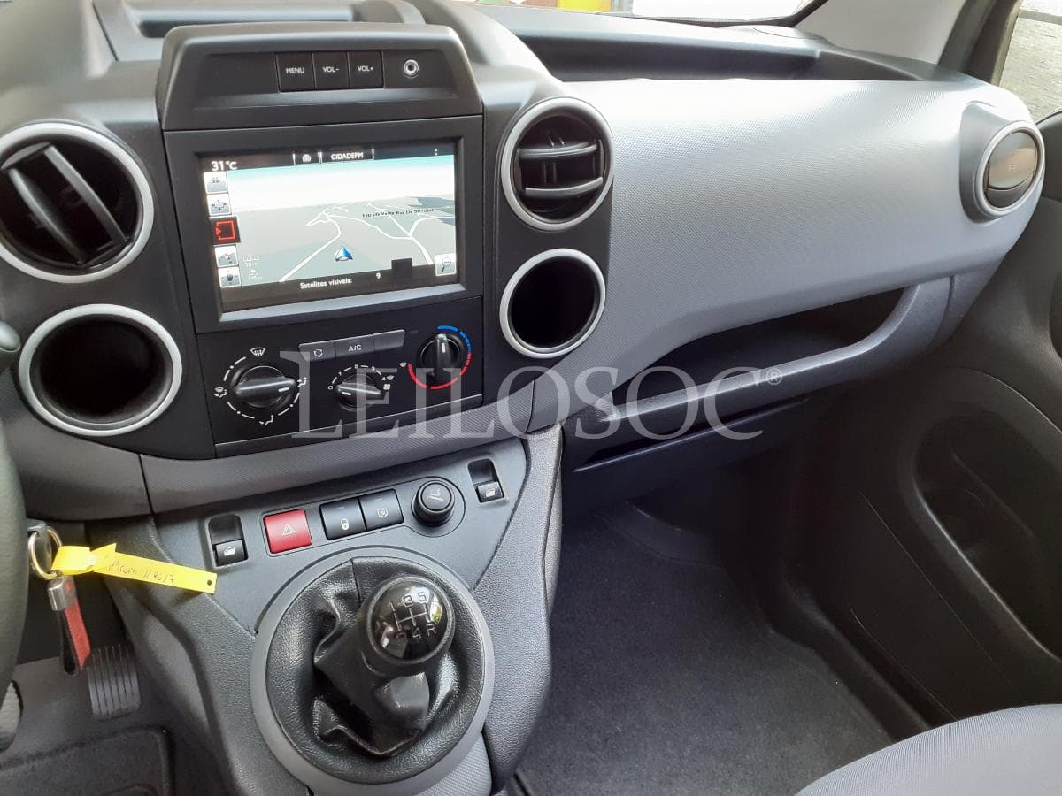 Citroën Berlingo 1.6 HDI · Ano 2016 — image 13