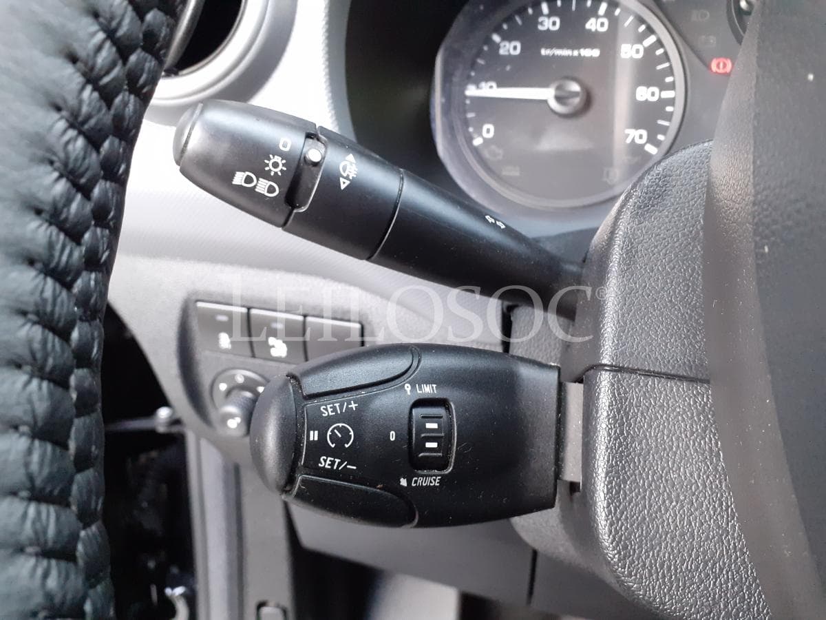 Citroën Berlingo 1.6 HDI · Ano 2016 — image 14