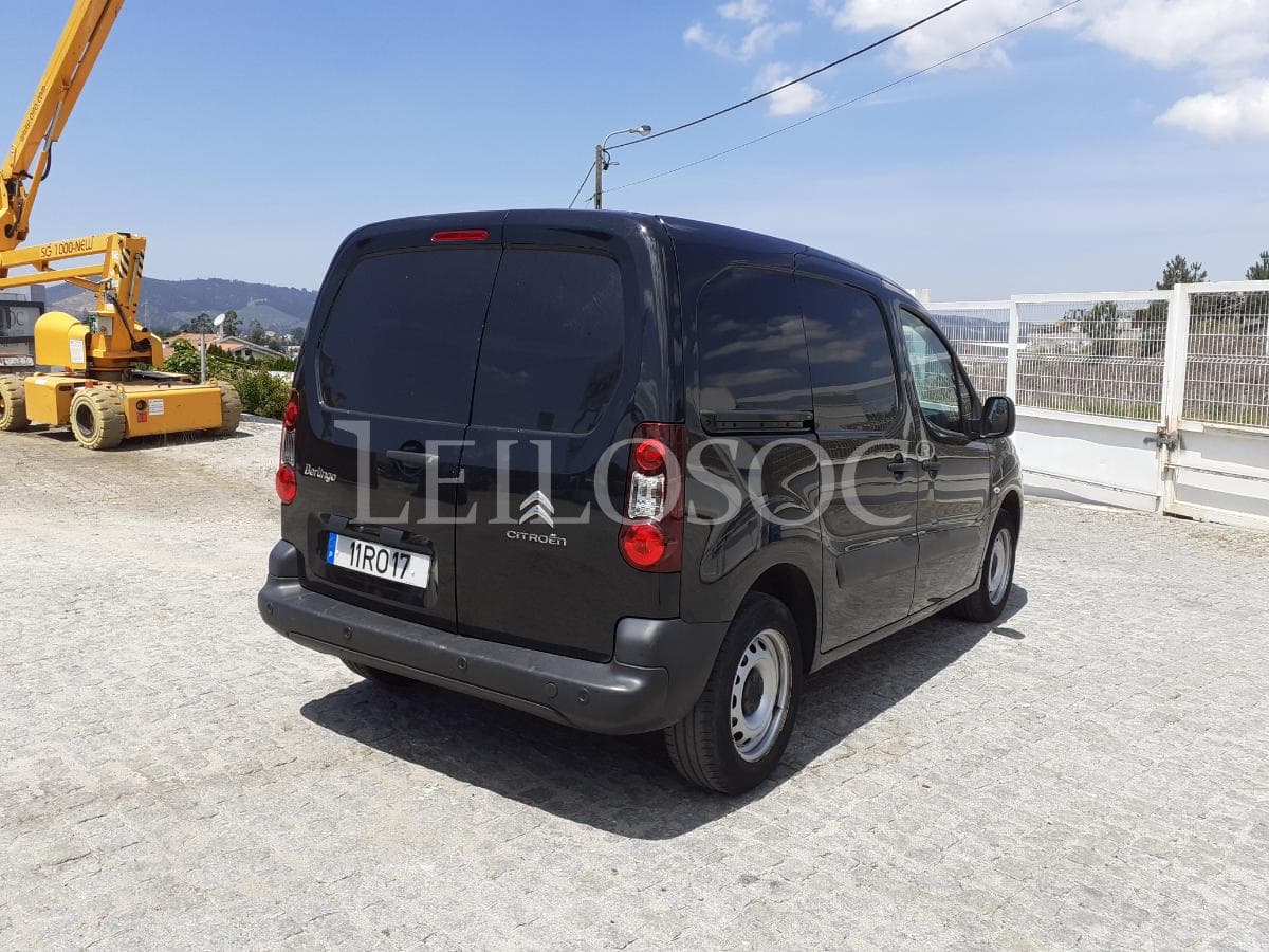 Citroën Berlingo 1.6 HDI · Ano 2016 — image 6