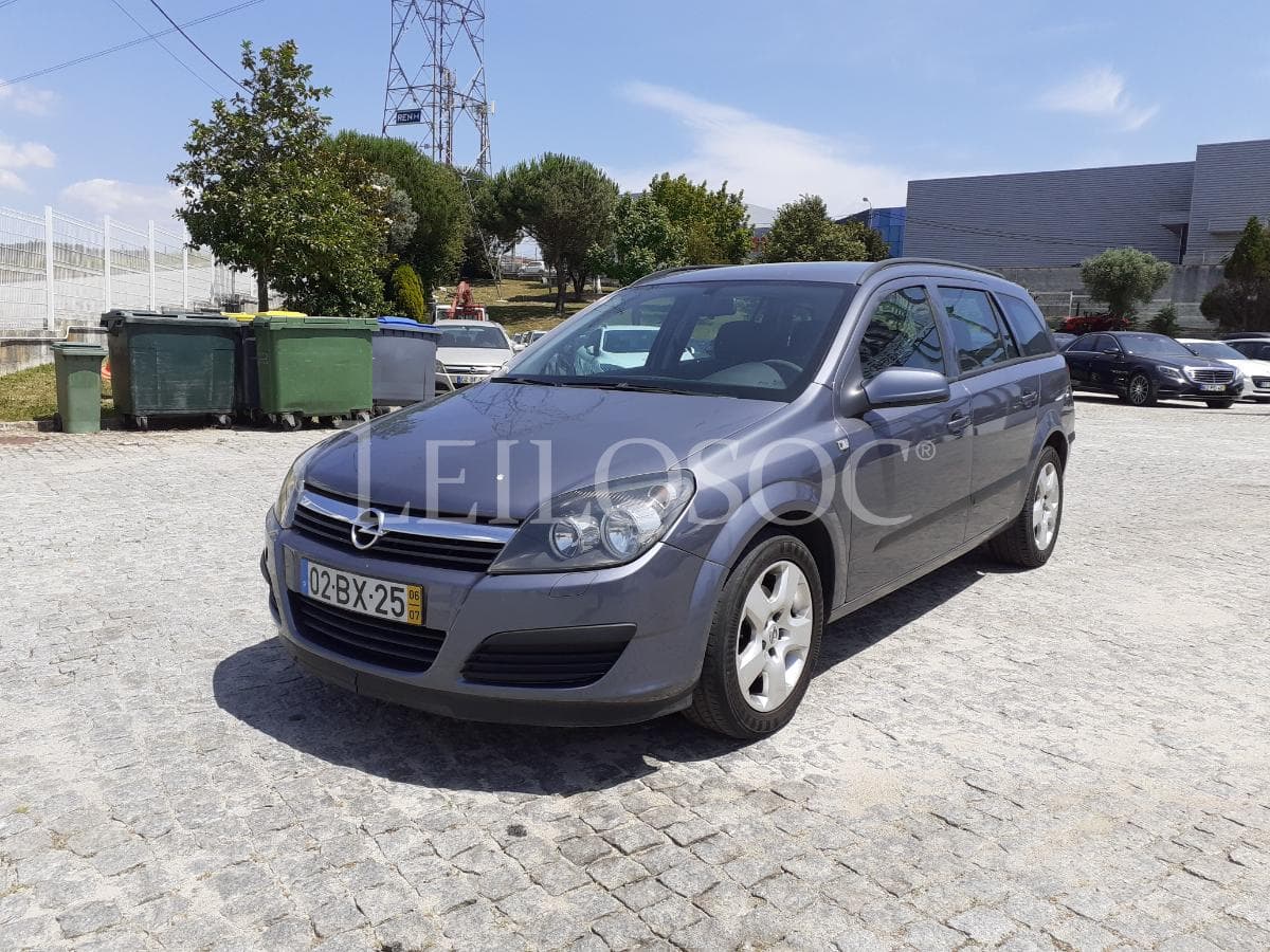 Opel Astra Station Wagon 1.3 CDTI · Ano 2006 — imagem 3