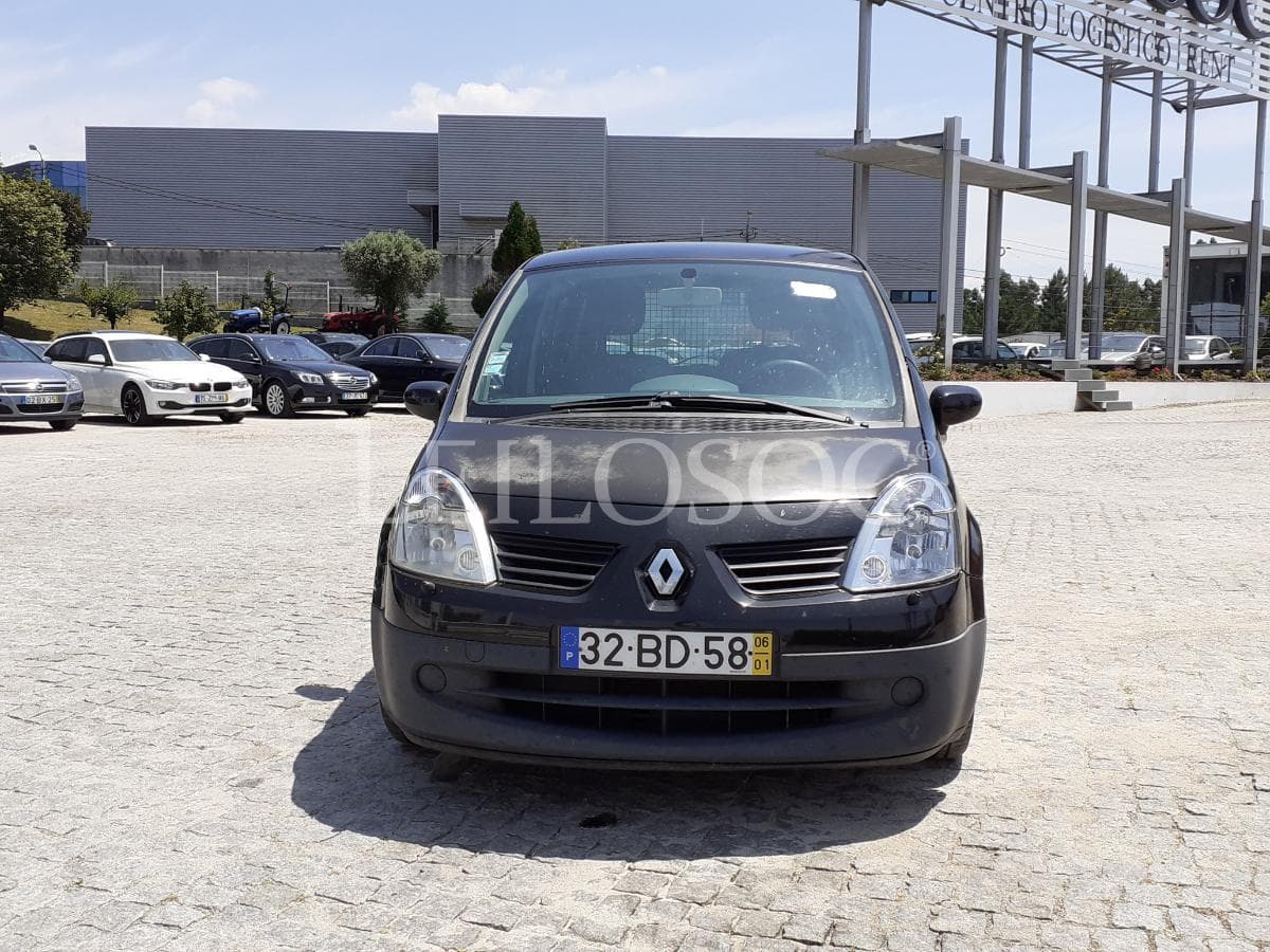 Renault Modus 1.5 DCI · Ano 2006 — image 2