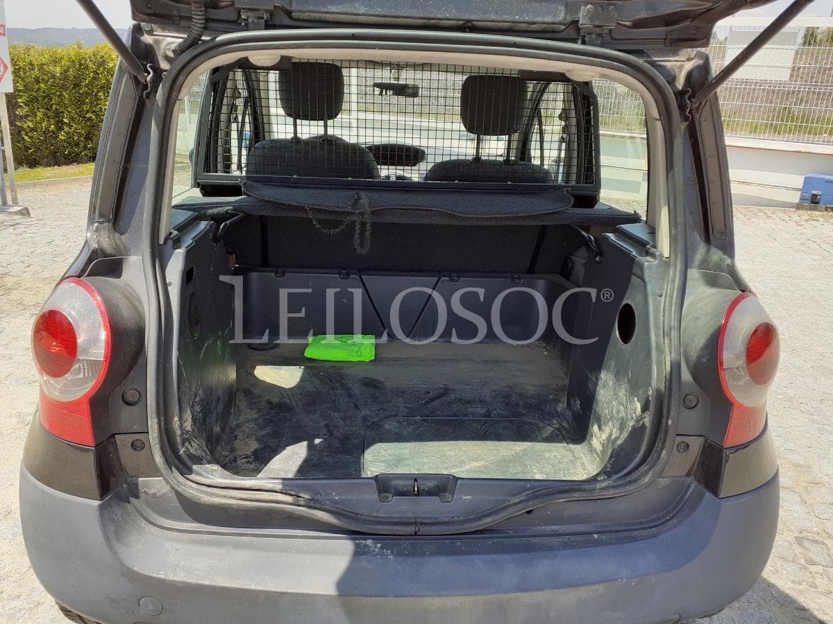 Renault Modus 1.5 DCI · Ano 2006 — image 16