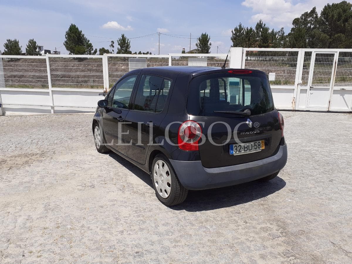 Renault Modus 1.5 DCI · Ano 2006 — image 6