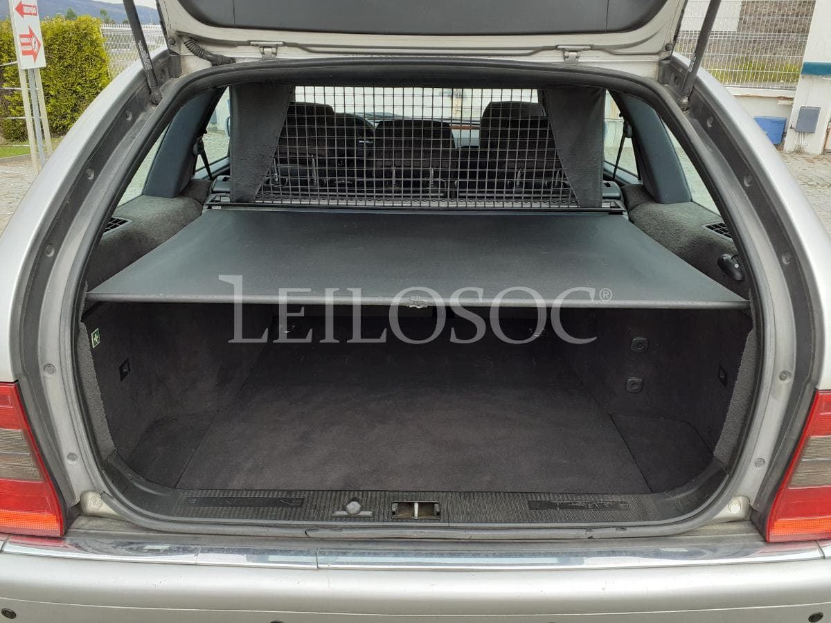 Mercedes-Benz C220 CDI · Ano 2000 — imagem 16