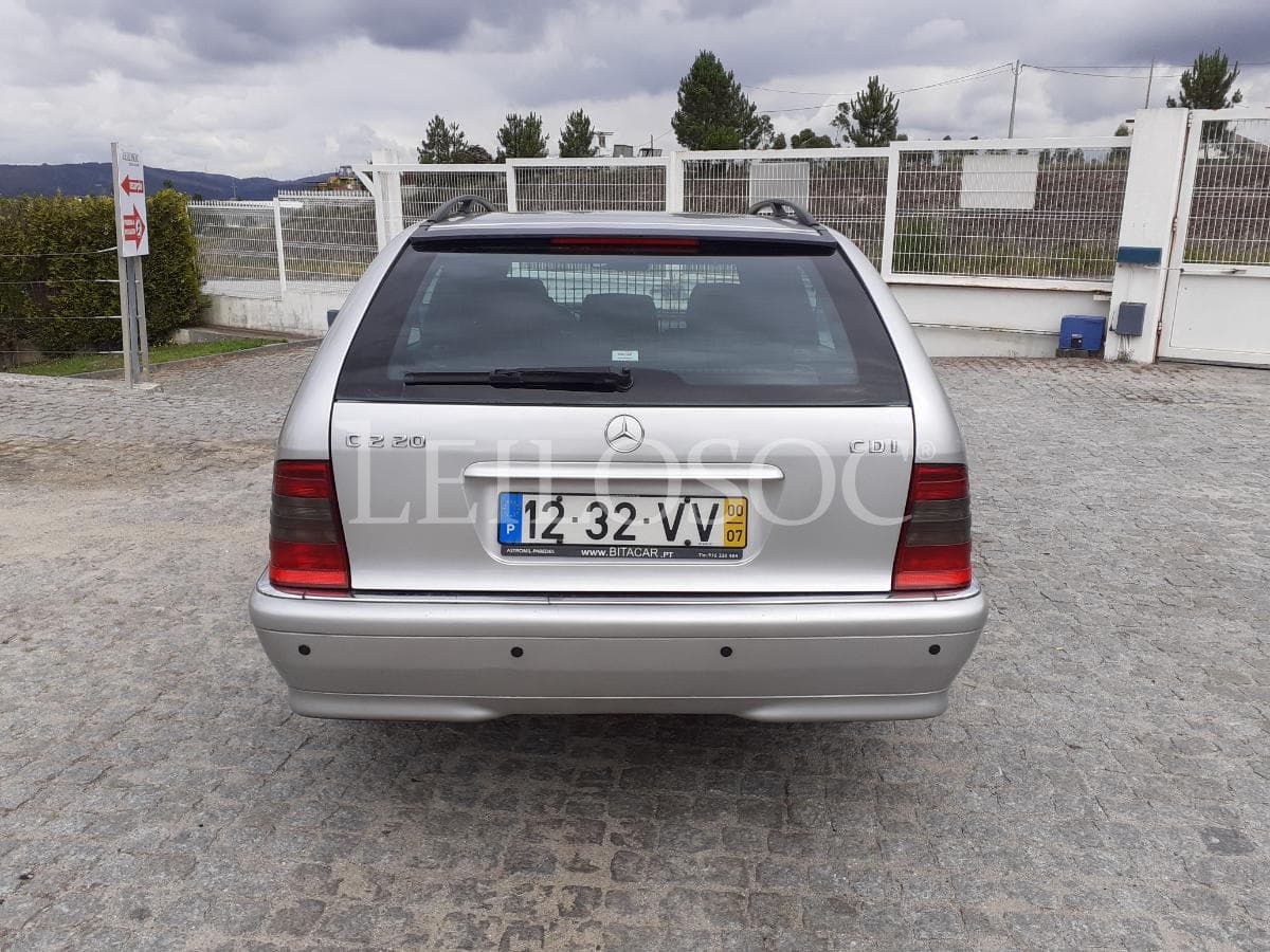 Mercedes-Benz C220 CDI · Ano 2000 — imagem 5