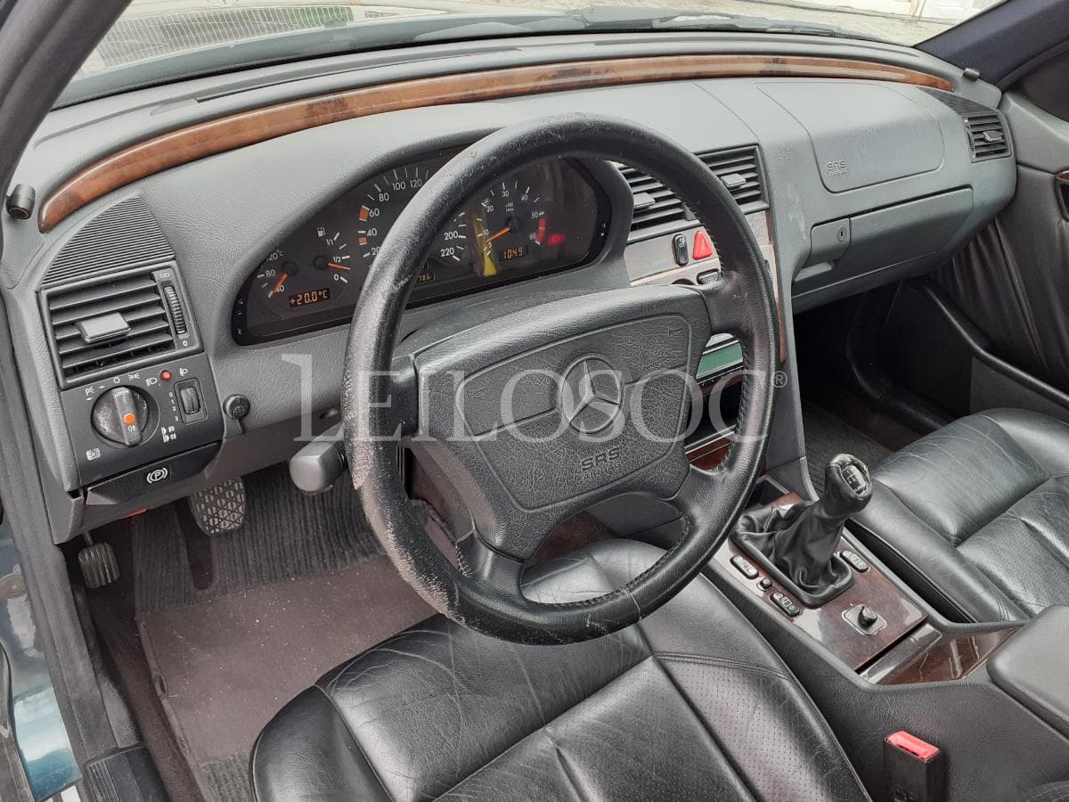 Mercedes-Benz C 220 · Diesel · Ano 1997 — image 10