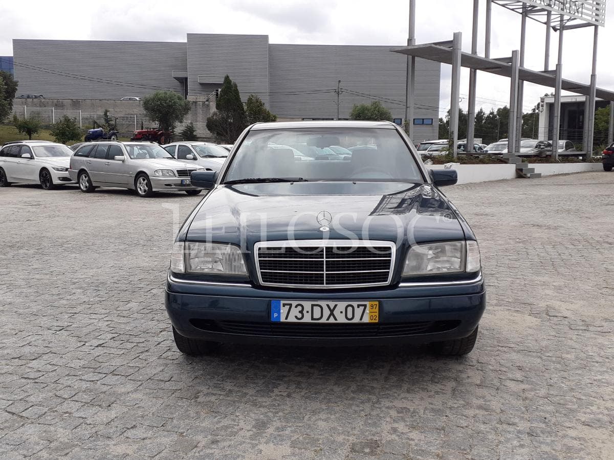 Mercedes-Benz C 220 · Diesel · Ano 1997 — image 2