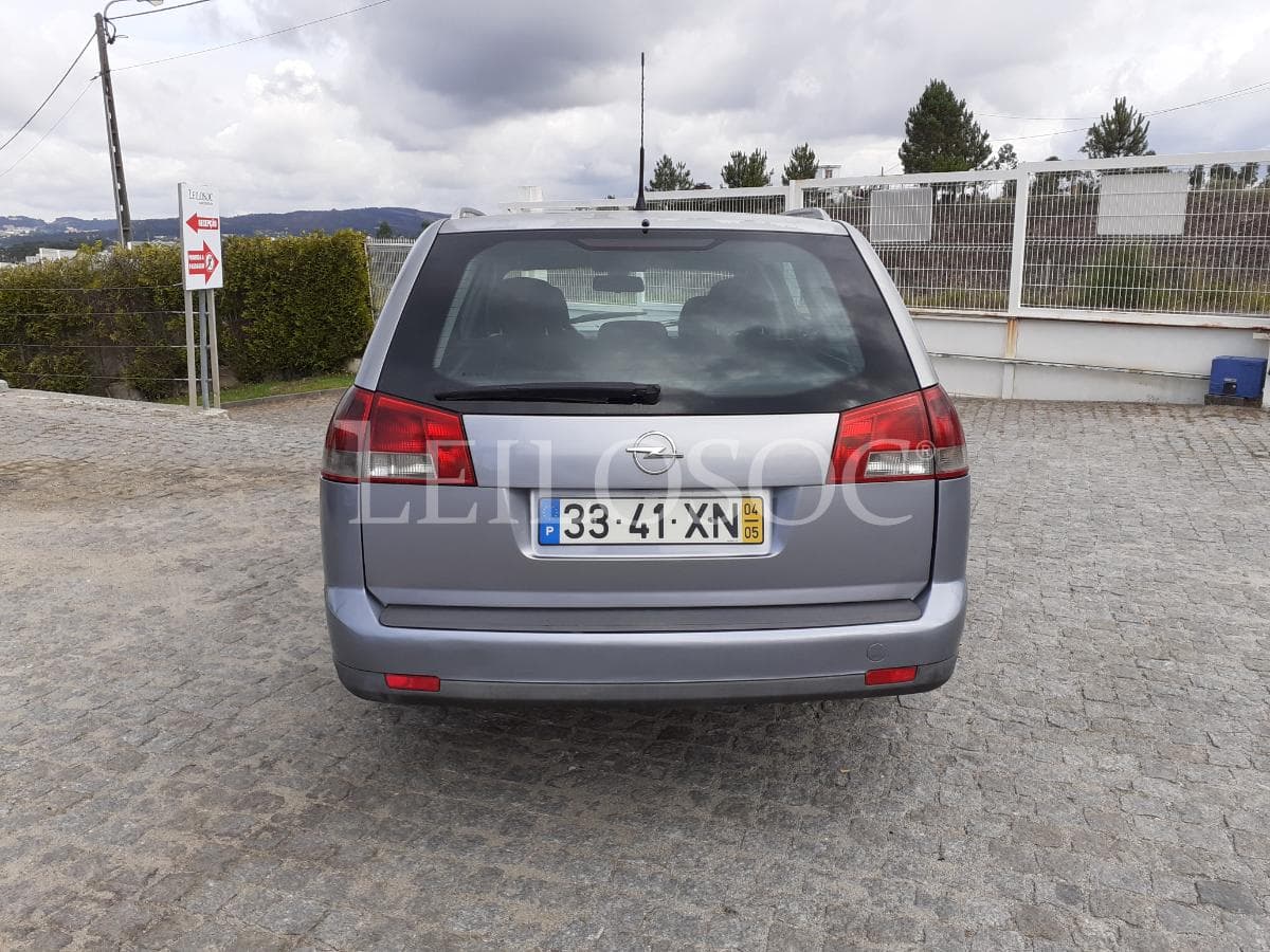 Opel Vectra 1.9 CDTI · Ano 2004 — image 5