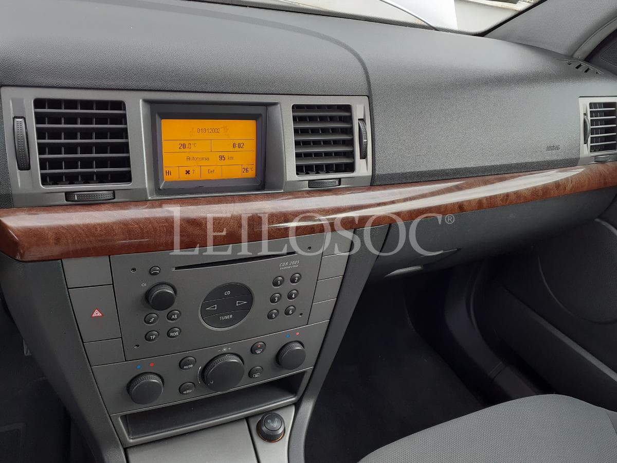 Opel Vectra 1.9 CDTI · Ano 2004 — image 14