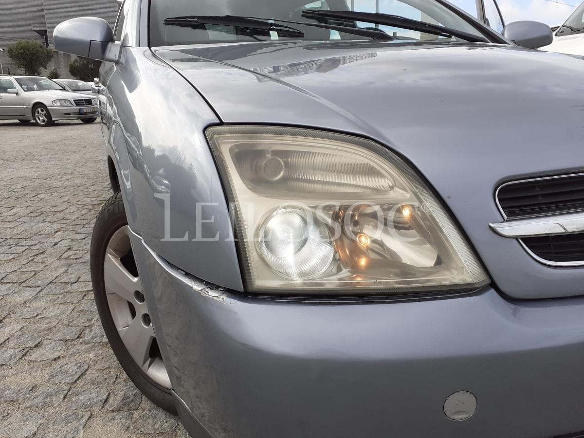 Opel Vectra 1.9 CDTI · Ano 2004 — image 24