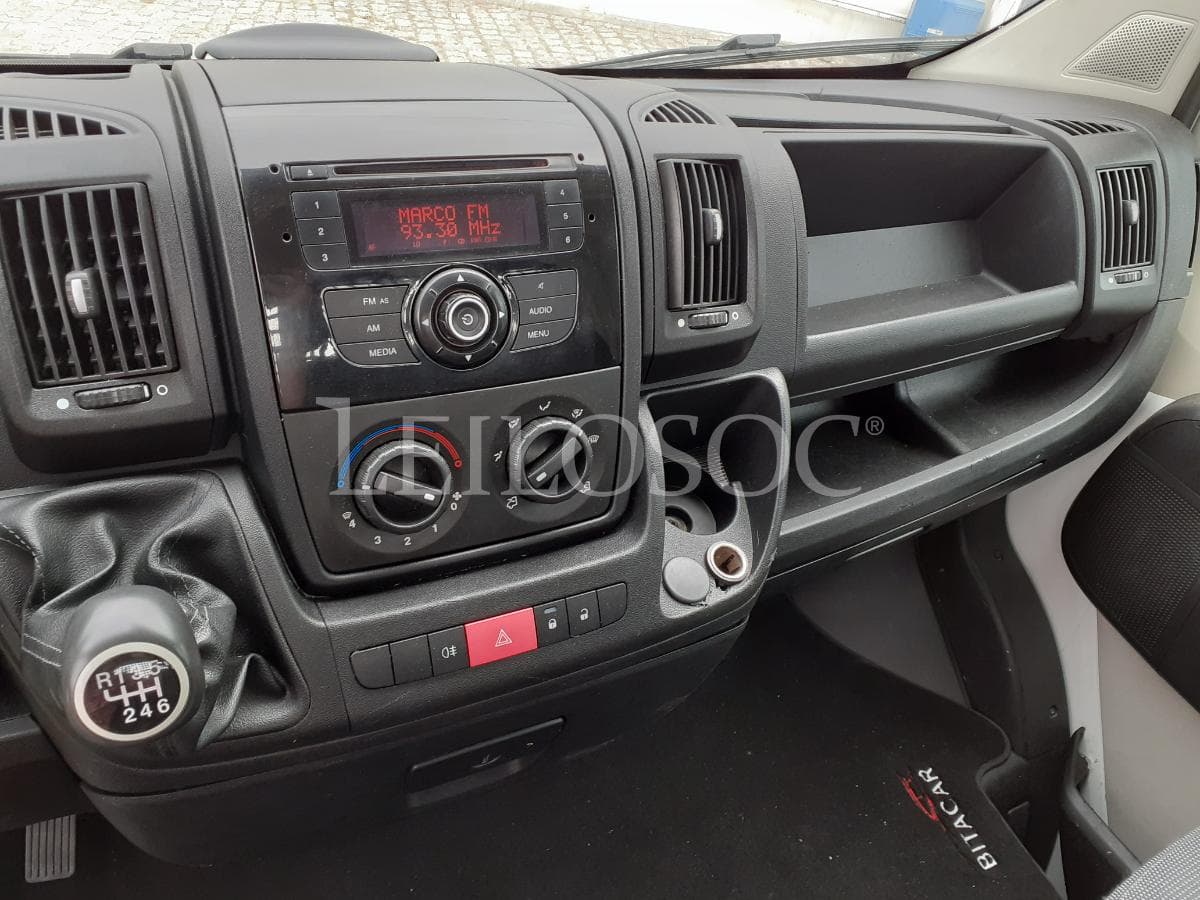 Peugeot Boxer 2.2 HDI · Ano 2011 — image 11