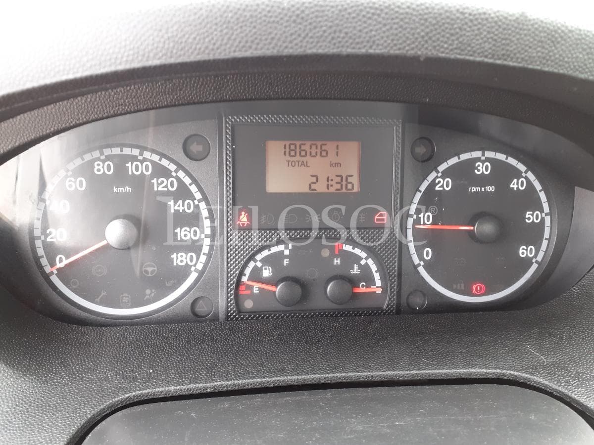 Peugeot Boxer 2.2 HDI · Ano 2011 — image 14