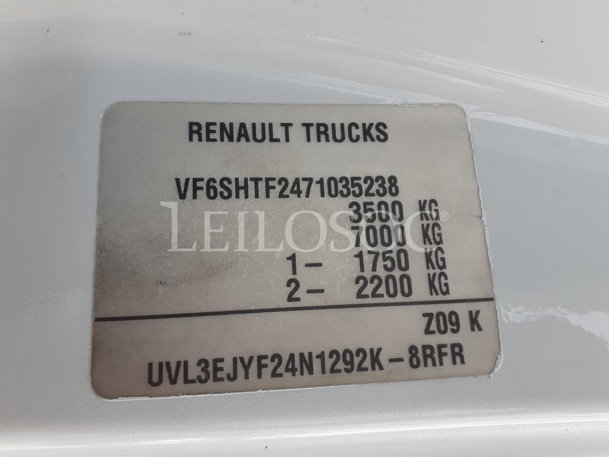 Renault Maxity · Ano 2008 — imagem 19