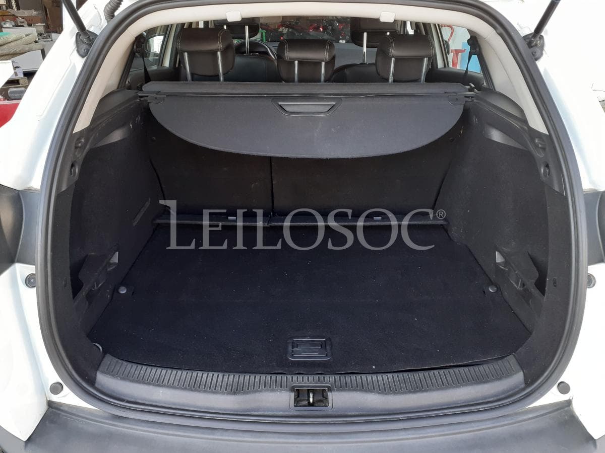 Renault Mégane 1.5 DCI · Ano 2014 — imagem 19