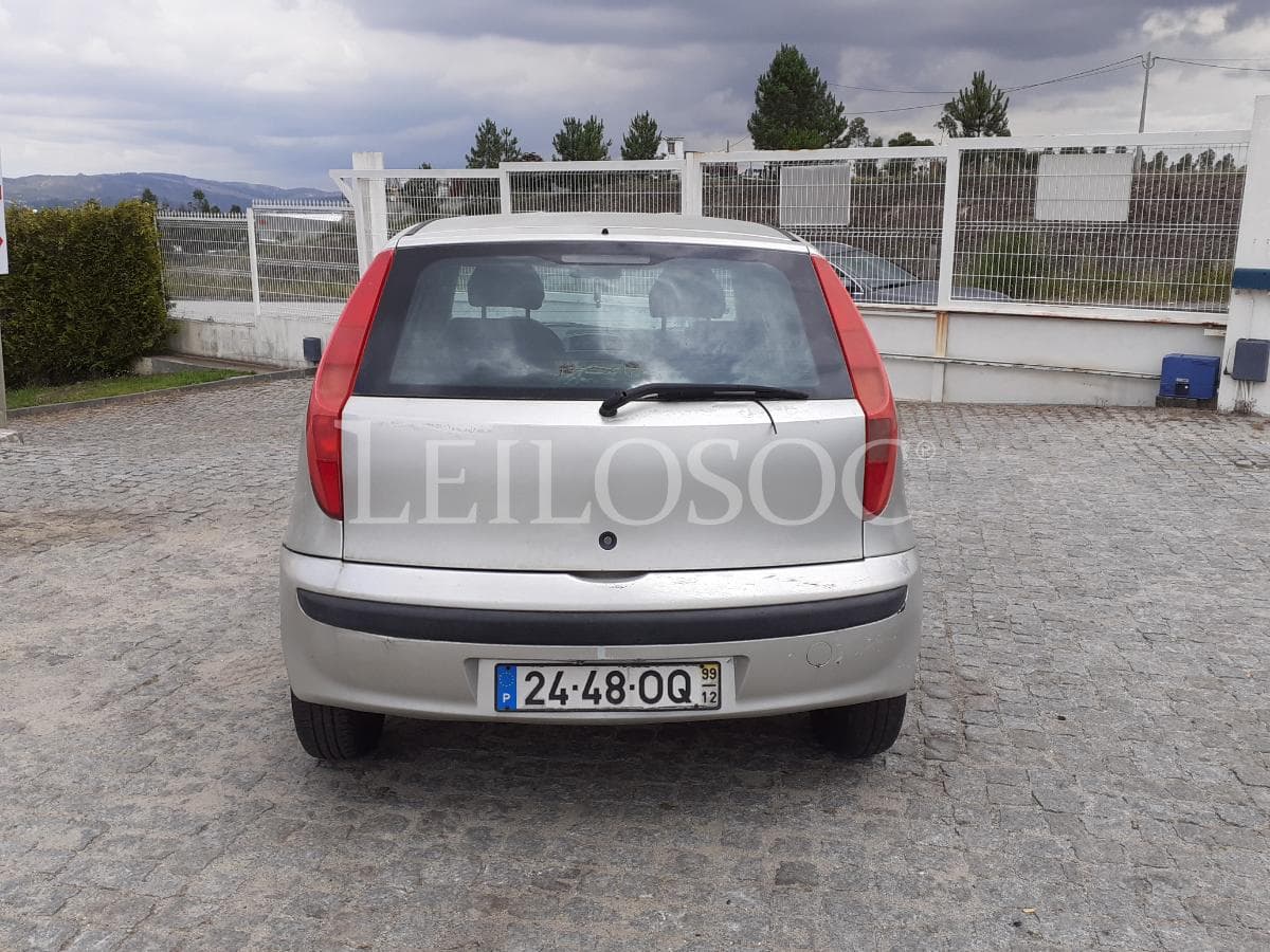 Fiat Punto — imagem 5
