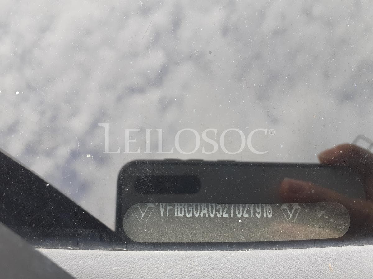 Renault Laguna · Ano 2002 — imagem 19