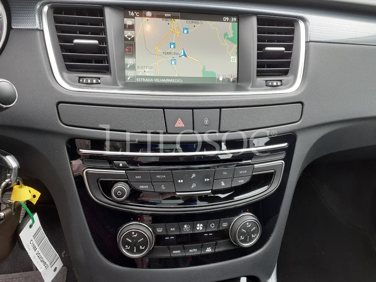 Peugeot 508 SW 1.6 Blue HDI · Ano 2015 — image 13