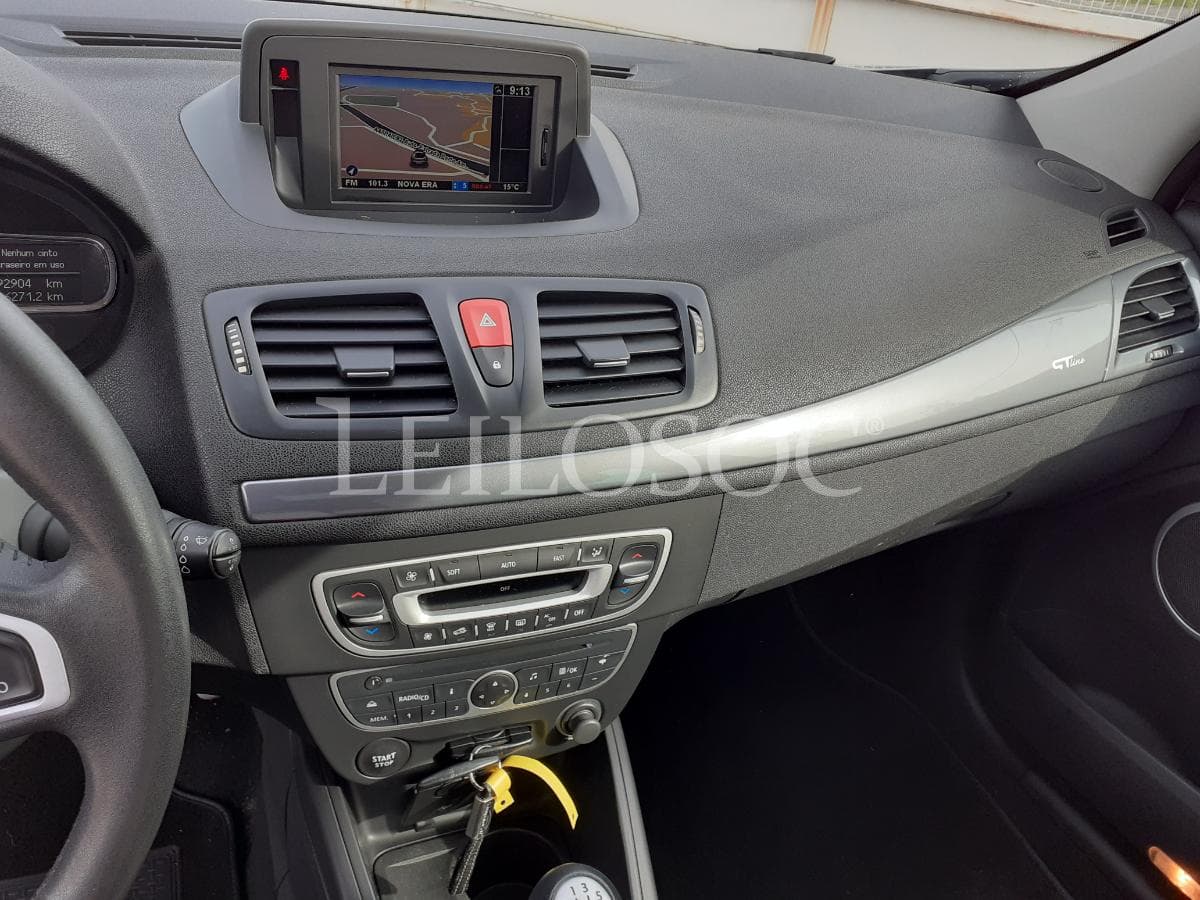 Renault Mégane GT Line 250 · Ano 2011 — imagem 11