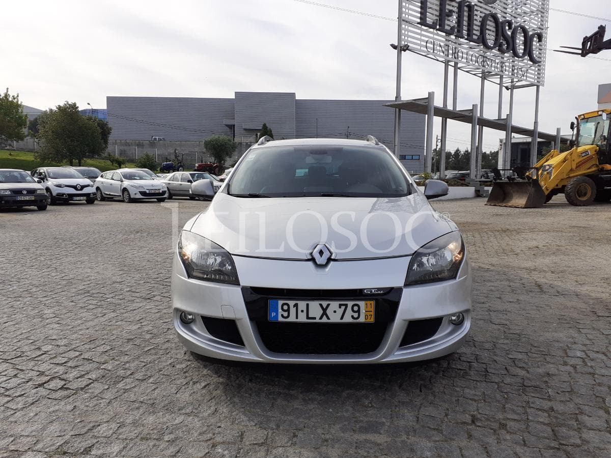 Renault Mégane GT Line 250 · Ano 2011 — imagem 2