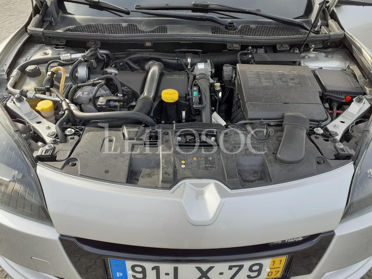 Renault Mégane GT Line 250 · Ano 2011 — imagem 21