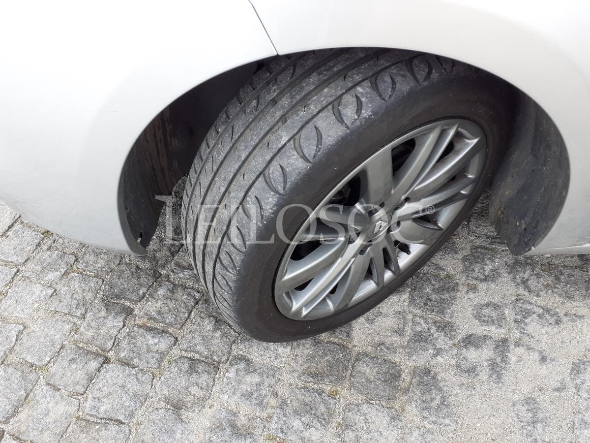 Renault Mégane GT Line 250 · Ano 2011 — imagem 23