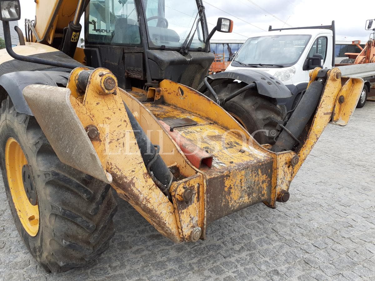 Empilhador Telescópico JCB 535 125 — imagem 9