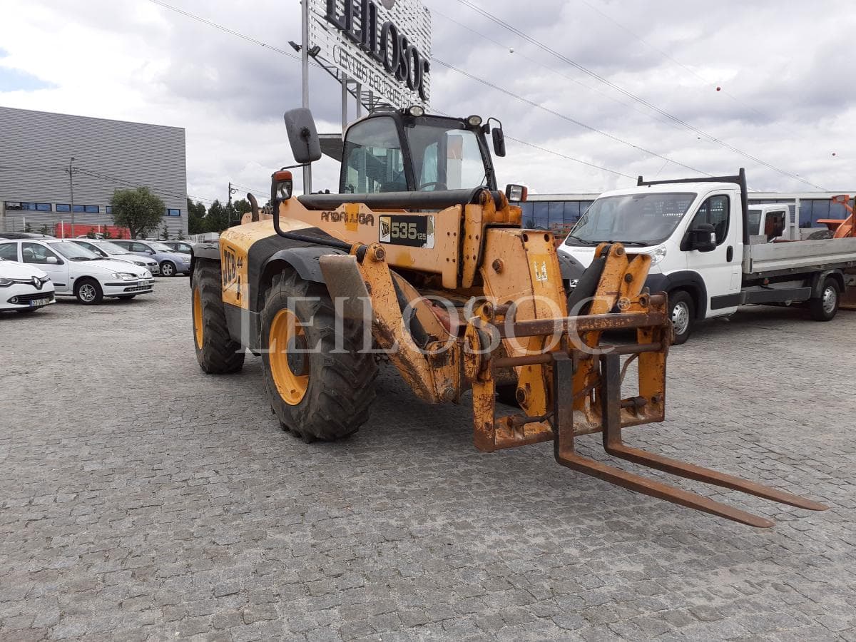Empilhador Telescópico JCB 535 125 — imagem 1