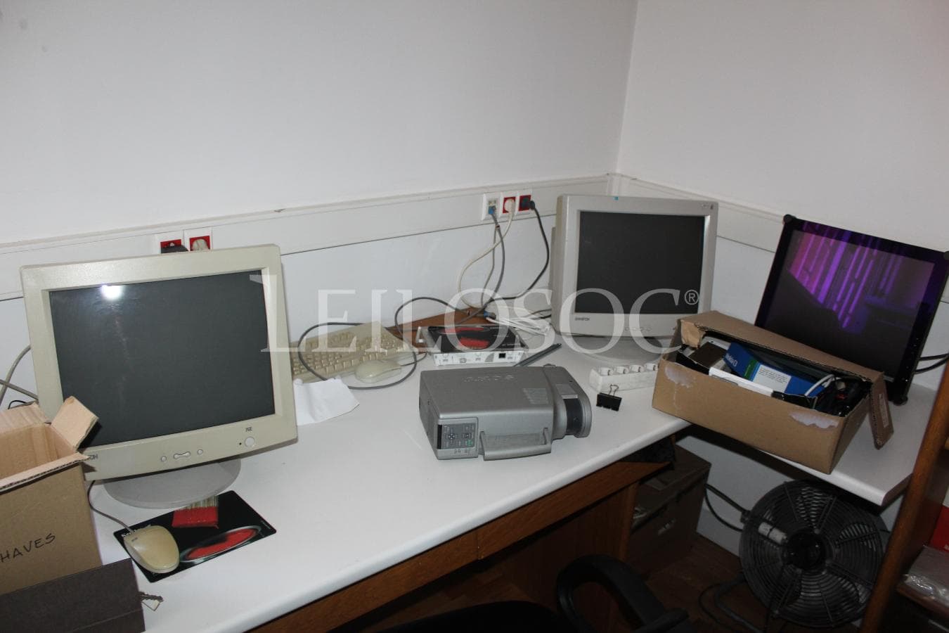 Material Informático + Equipamiento de Oficina — imagen 7