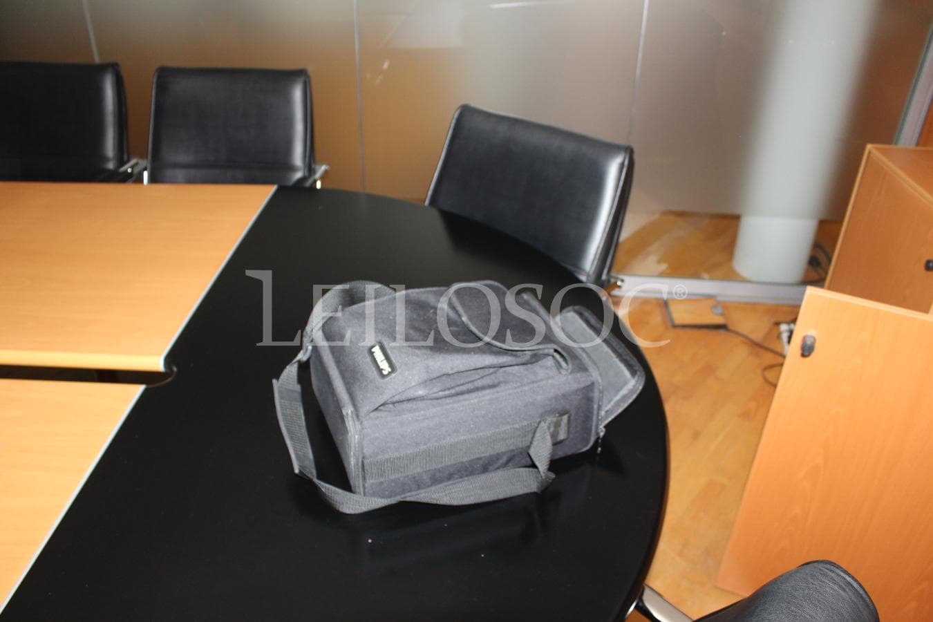 Equipamiento de Oficina — imagen 17