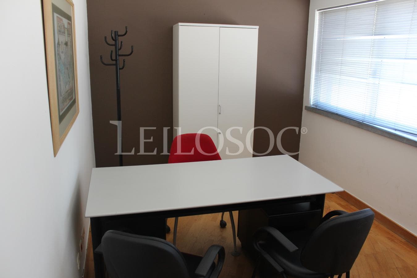 Equipamiento de Oficina — imagen 6