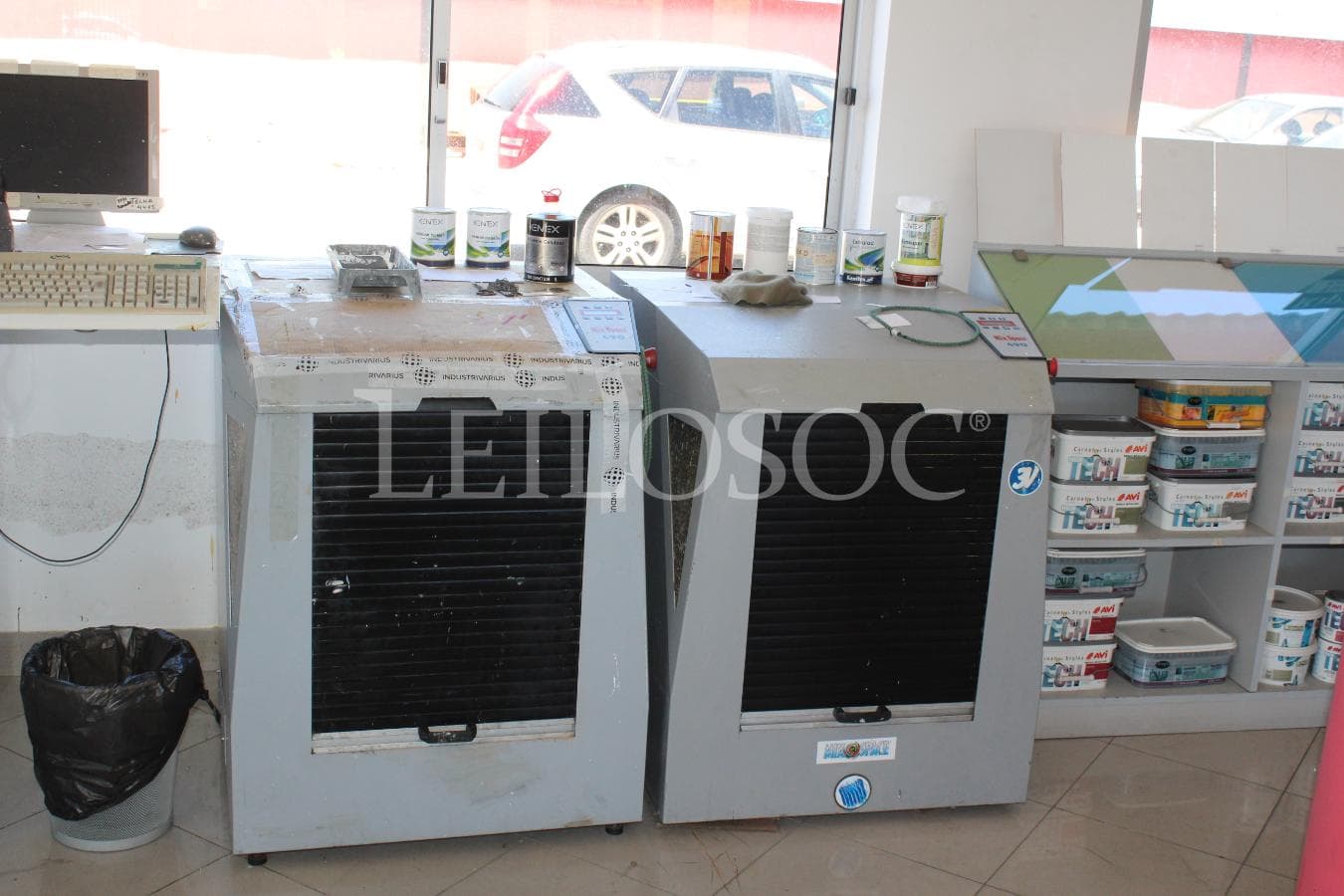 Equipamiento de Oficina + Varios — imagen 2