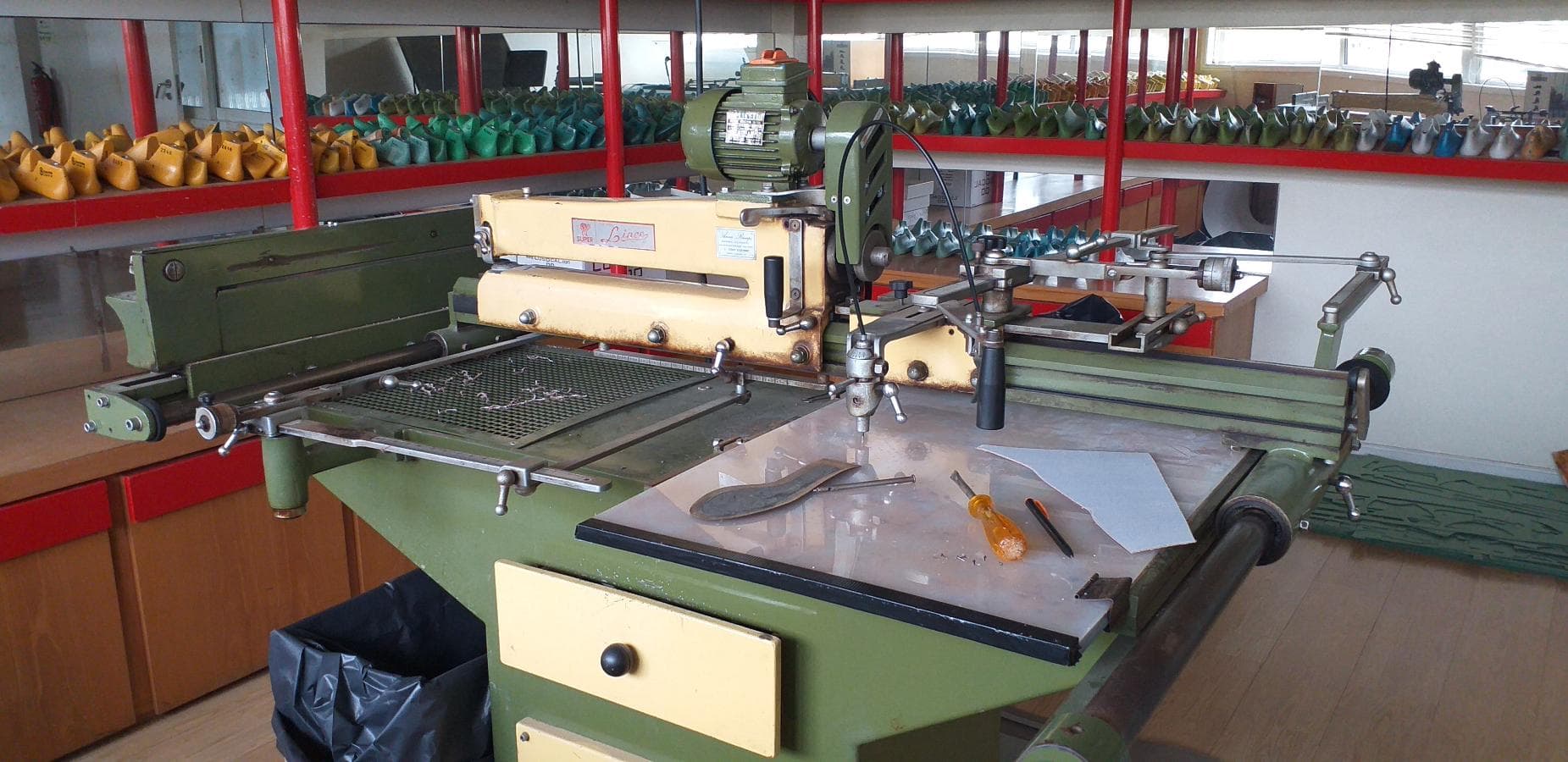 Pantograph — image 4