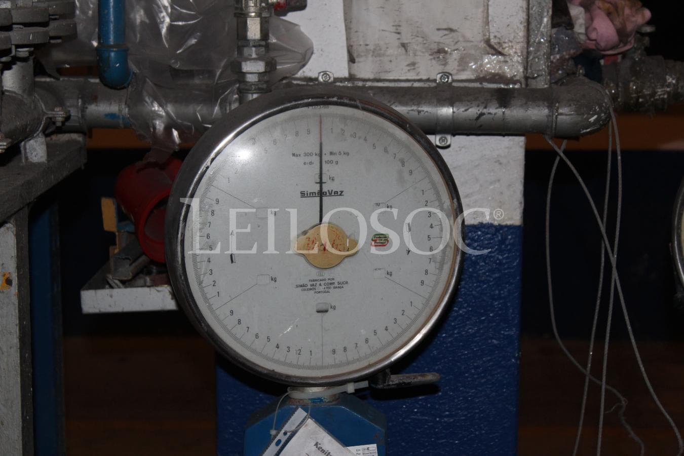 Linha de enchimento + Agitadores máquinas de afinação de cores + Máquina de lavar e bomba + Balanças + Cubas — imagen 12