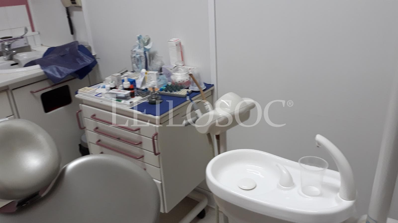 Equipamento Medicina Dentária + Mobiliário Clínico — imagen 16