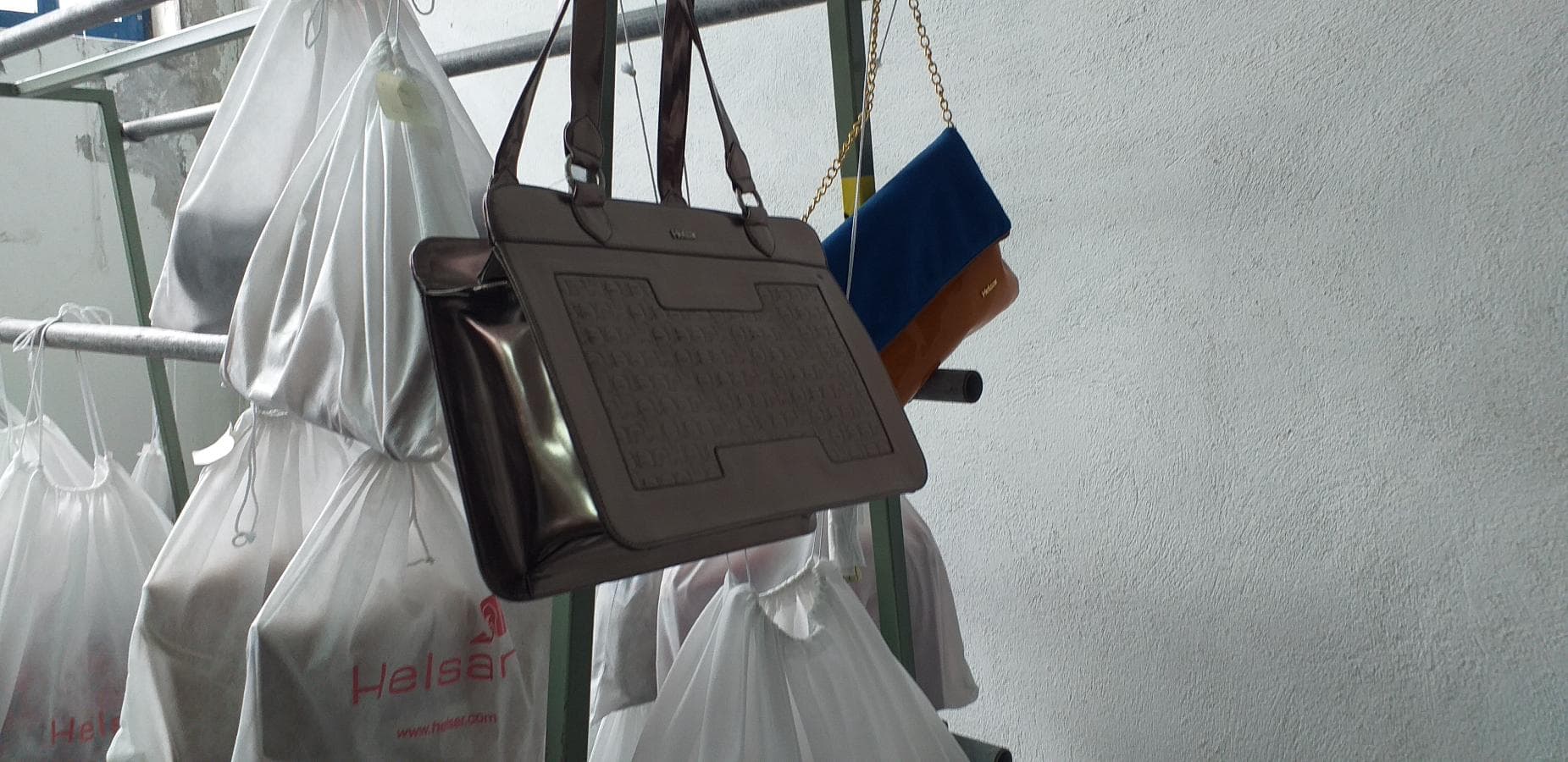 Bolsas de Senhora + Calçado para Senhora — imagem 8