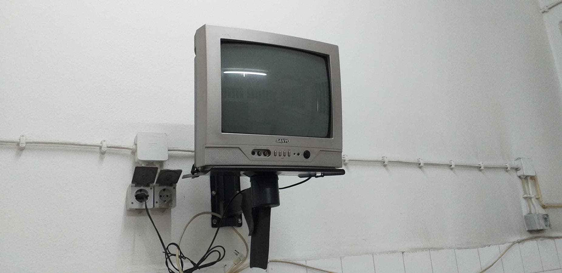 Equipamento Diverso + Armários Vestiários — imagem 8