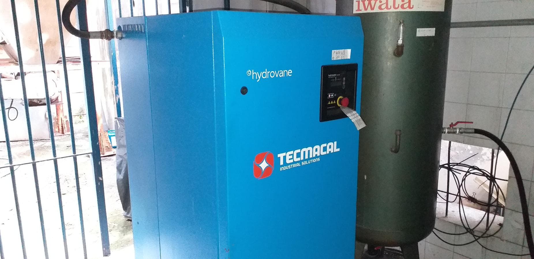 Compressores + Secador de Ar + Depósito de Ar + Motor + Depósito de Água — imagem 4