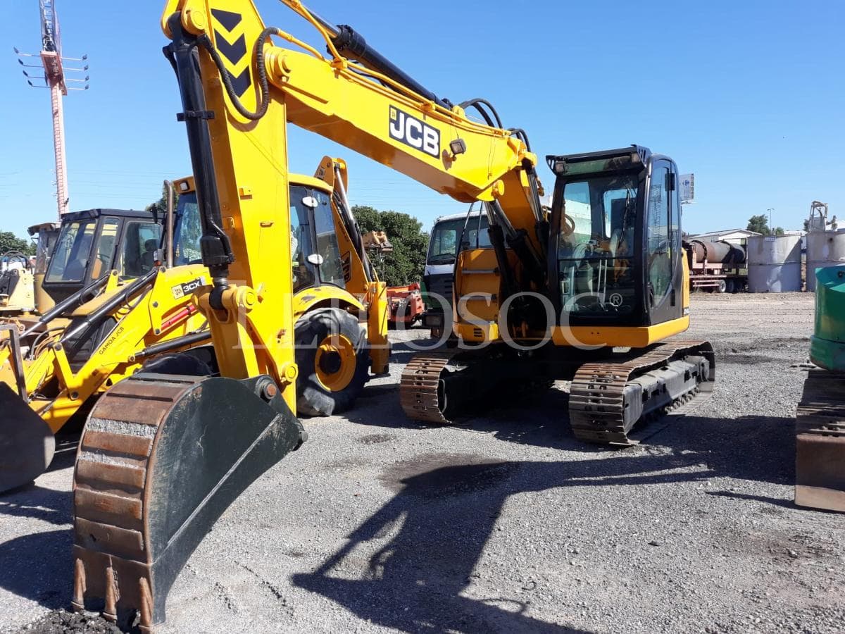 Excavadora JCB 14 Ton — imagem 2