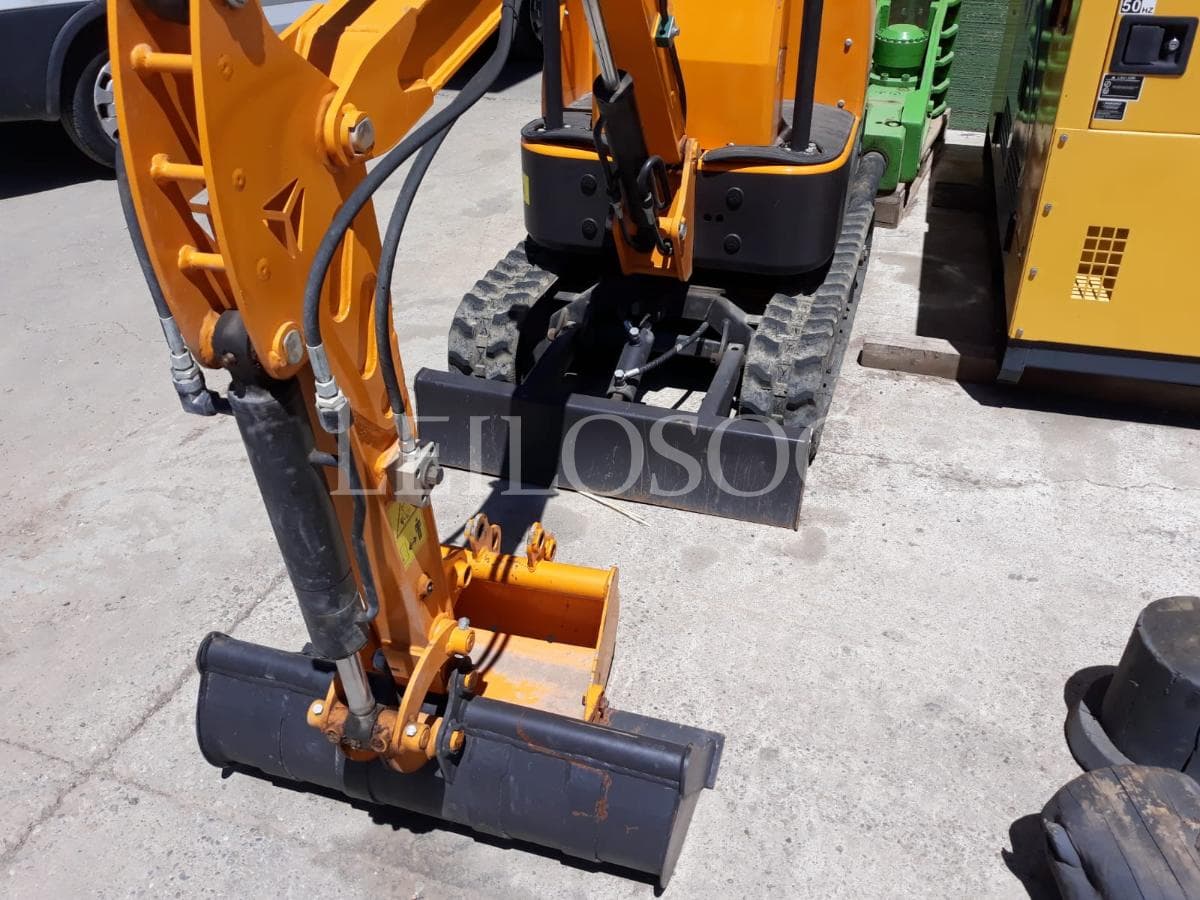 Mini Excavadora 800 Kg — imagem 4