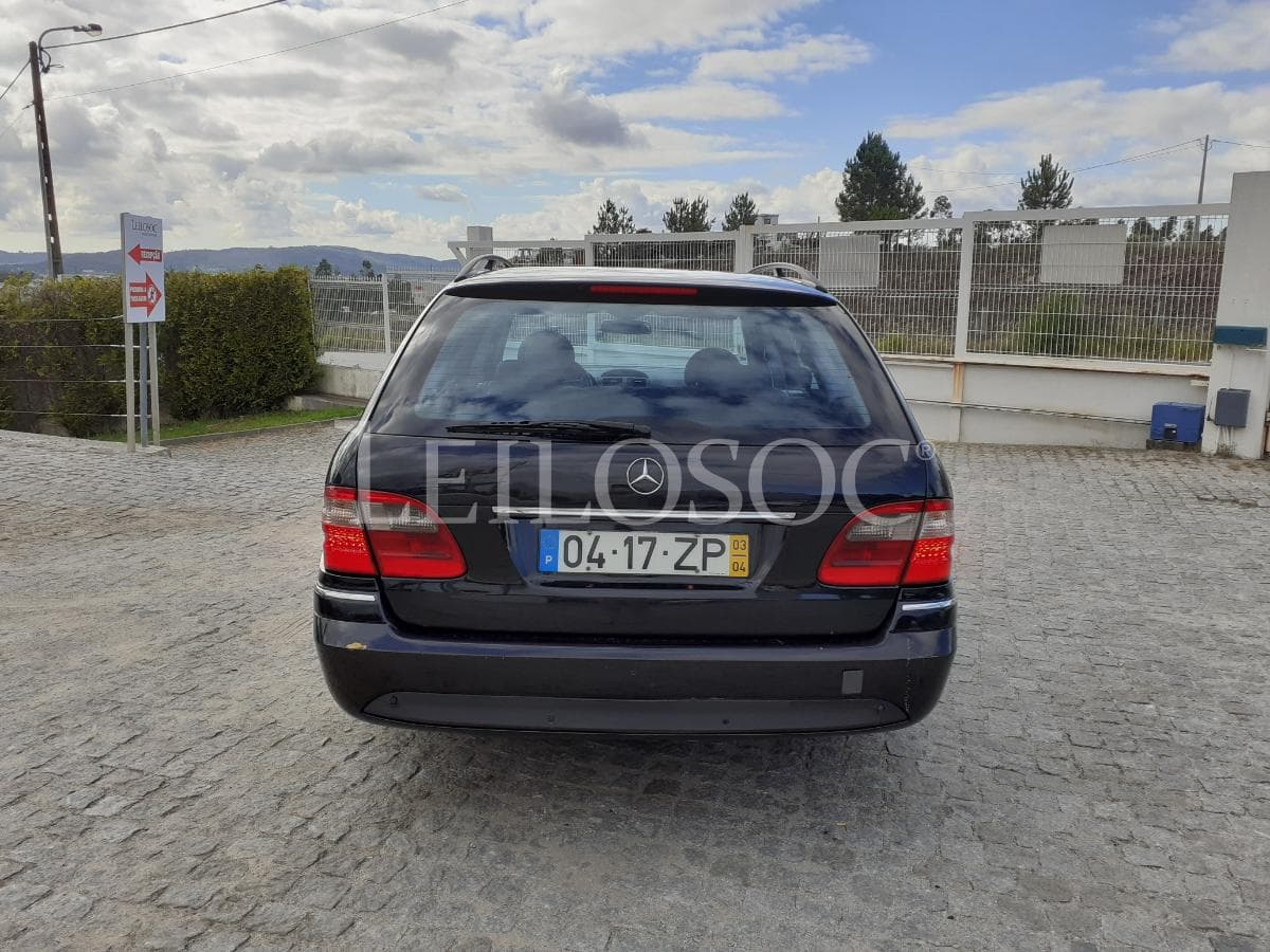 Mercedes-Benz E 270 CDI · Ano 2003 — image 5